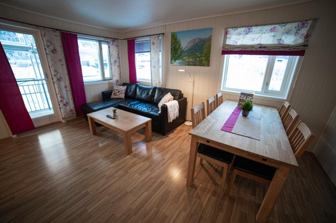 Forde Gjestehus Og Camping 외부 사진