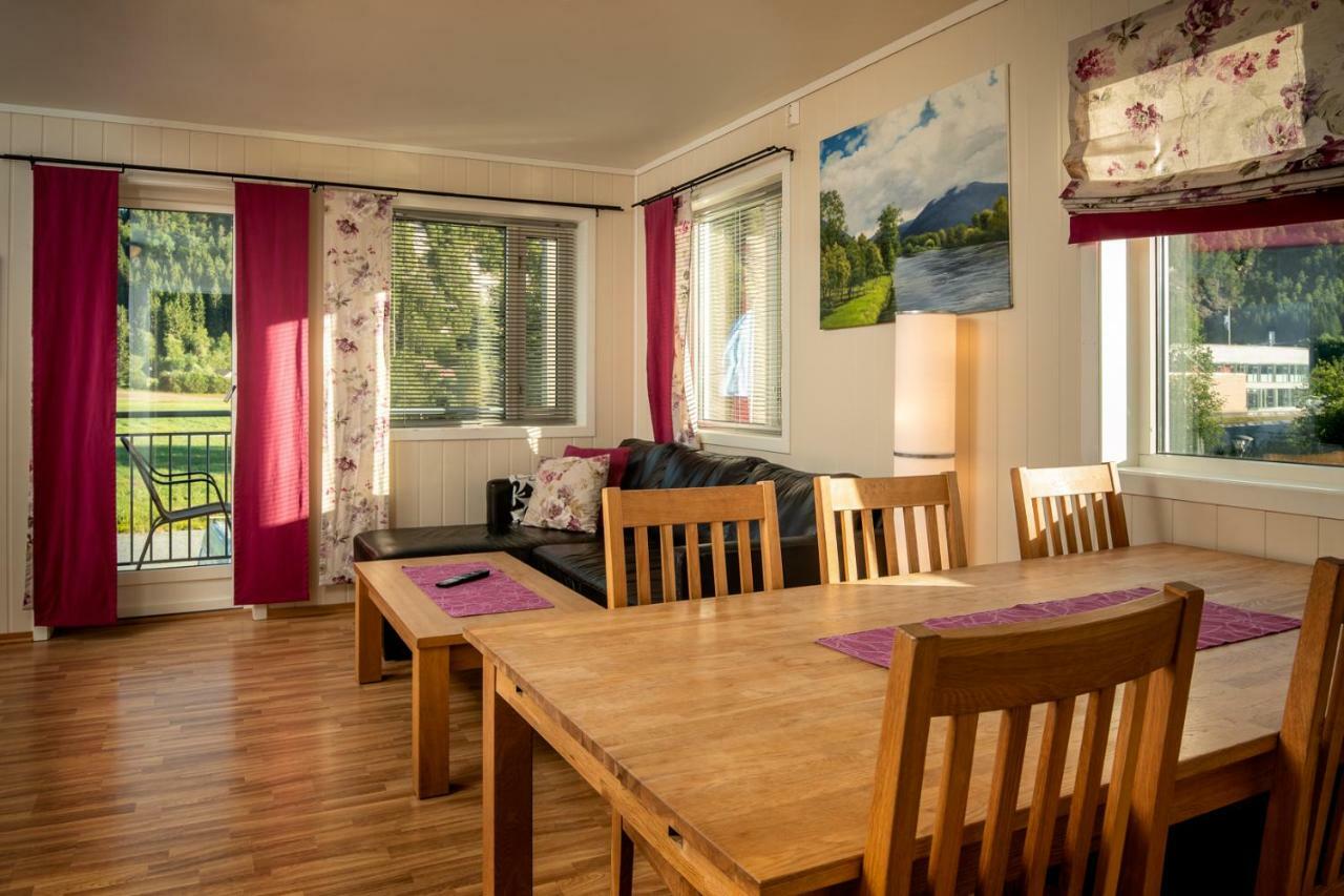 Forde Gjestehus Og Camping 외부 사진